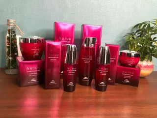 Mavie hair所属・髪質改善×潤艶カラー ⭐️岡田崇彰のヘアスタイル