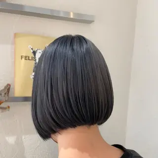 ショート カラー 石川 瑠琉のヘアスタイル
