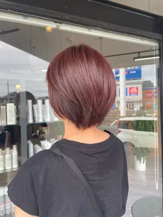 ショート カラー alu所属・マキノ キョウカのヘアスタイル