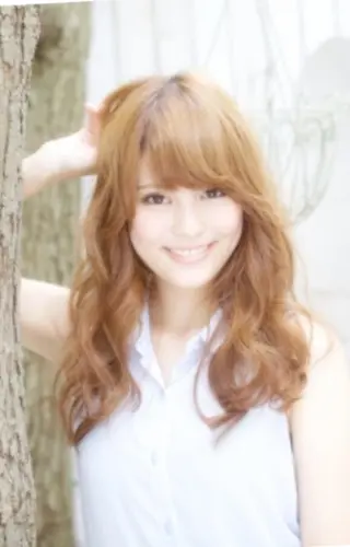 ロング カラー ブリーチカラー🌈 嘉名 真樹のヘアスタイル