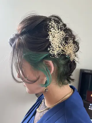 ショート ヘアアレンジ クリスタルマジック hair &　eyeのヘアスタイル