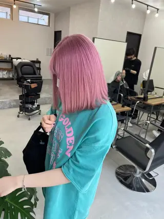 ミディアム カラー パーマ ヘアアレンジ ネイル マツエク・マツパ アイブロウ カラー特化サロン大阪 ルービック江坂/新城のヘアスタイル