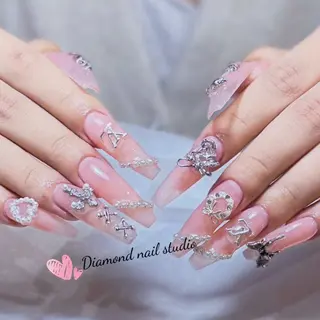 ネイル Saki 🍒のネイルデザイン