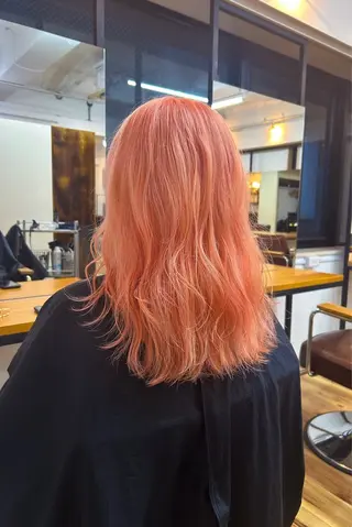 セミロング カラー ハイトーンカラー ⭐️NAZUNAのヘアスタイル