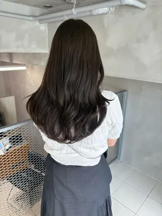 ロング カラー オリーブカラー🫧 nanohaのヘアスタイル