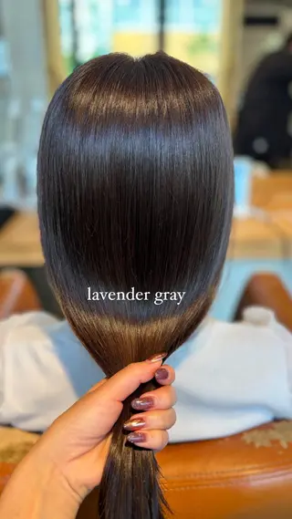 ロング カラー 髪質改善カラー ベージュ🤎YUMEのヘアスタイル