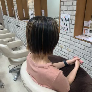 ミディアム 宮本 季奈のヘアスタイル