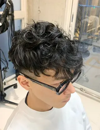 パーマ メンズ hoNua. 栄/透明感カラーのヘアスタイル