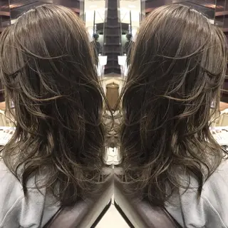 セミロング カラー シールエクステ⭐️ オオミタクヤのヘアスタイル