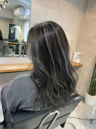 ロング カラー R/🤎 パーマ&ブリーチ🔥のヘアスタイル