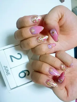 ネイル JEWEL nailのネイルデザイン