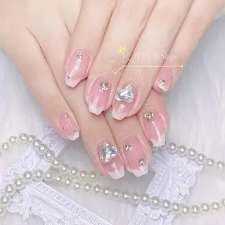 ネイル 桃香 Minaのネイルデザイン