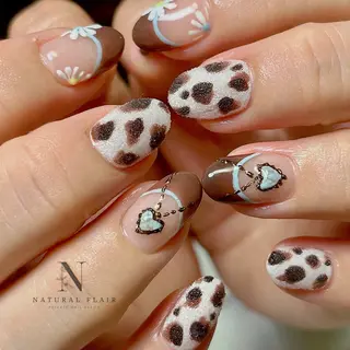 ネイル natural flairのネイルデザイン