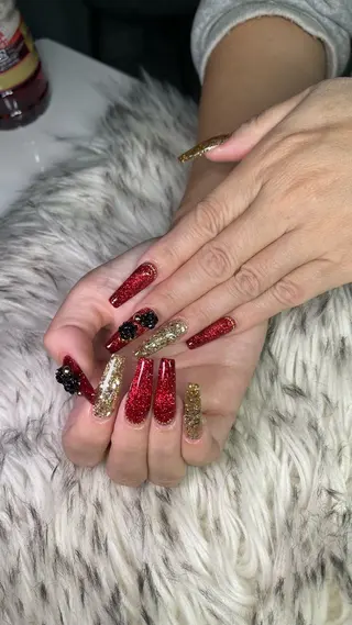 ネイル NAIL FOCUS Lisaのネイルデザイン