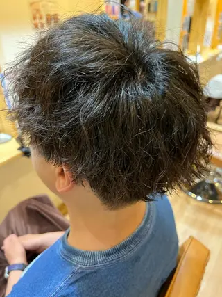 パーマ ハイトーンカラー 坂本 翼のヘアスタイル