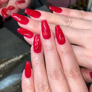 ネイル NES NAIL所属・さゆり￤推しキャラ ￤ロングネイル🩷のネイルデザイン