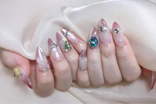 ネイル LR.ONE ヨウのネイルデザイン