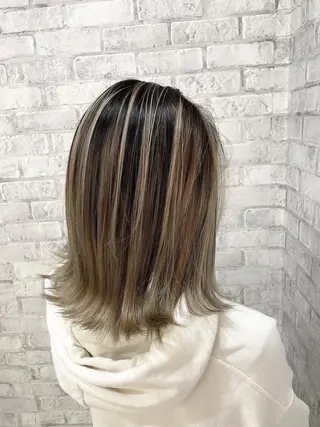 ショート カラー ヘアアレンジ 秋山 幸太のヘアスタイル
