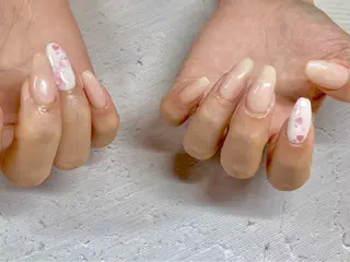 ネイル ネイルサロンフォーユー所属・宮 すずかのネイルデザイン