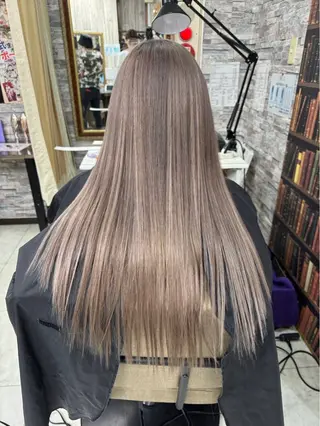 ロング カラー ハイトーンArphy 安蒜佑太のヘアスタイル