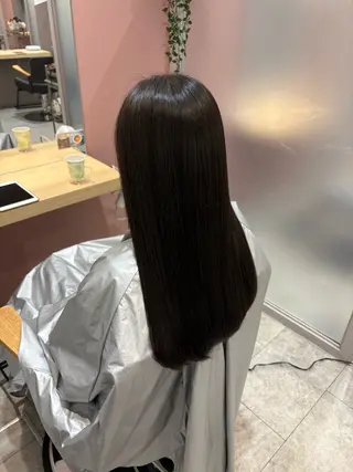 ロング 黒川 真裕のヘアスタイル