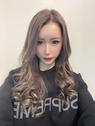 ミディアム カラー 西口徒歩20秒 寒色 カラーミディアムヘアのヘアスタイル