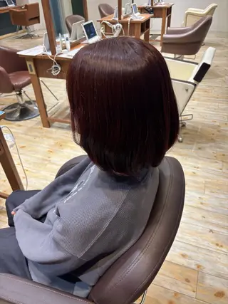 ショート カラー 清水 紗彩のヘアスタイル