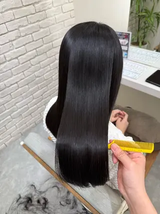 ロング カラー 髪質改善&艶感カラー 🪄岡井美結のヘアスタイル