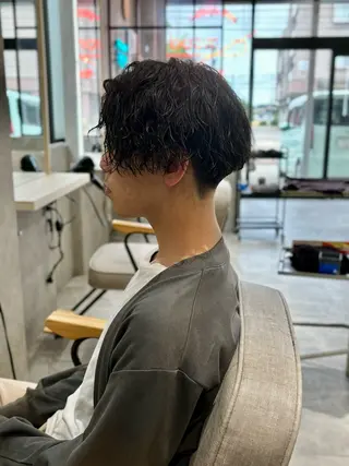 ショート パーマ メンズ 長谷川 湧のヘアスタイル