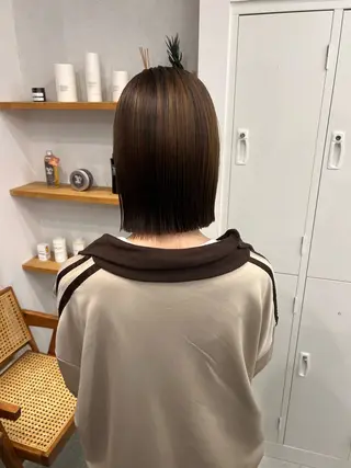 ミディアム noa／ 京橋美容室のヘアスタイル