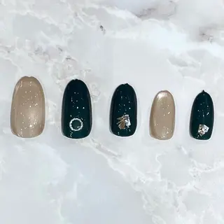 ネイル Tiary🎀 Ayukaのネイルデザイン