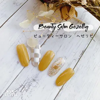 ネイル ビューティーサロン ヘゼリヒのネイルデザイン