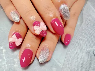 ネイル マジックミラー所属・マジック ミラーのネイルデザイン