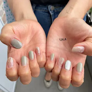 ネイル UrakoNail 《nail》のネイルデザイン
