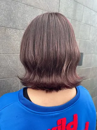 ミディアム 高見澤 優のヘアスタイル