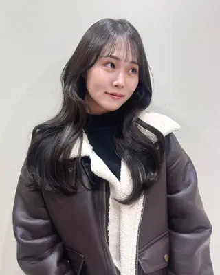 ロング カラー ヘアアレンジ 🤍韓国ヘア🤍 ヨシダリナのヘアスタイル