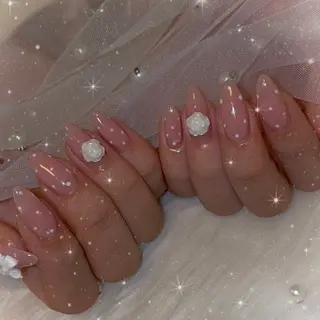 ネイル LUANA所属・LUANA ジュリのネイルデザイン