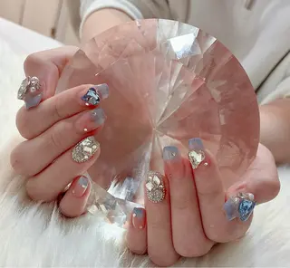 ネイル LoaChaton kaeのネイルデザイン