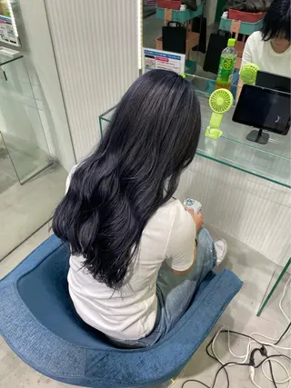 ロング カラー 安井まゆ _Box mico.のヘアスタイル