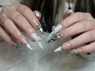 ネイル Julli ジュリのネイルデザイン