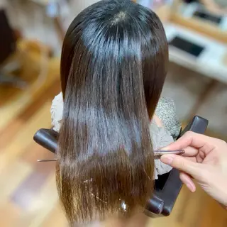 セミロング YELLOW CORN 金沢文庫所属・【金沢文庫4分】髪質 改善/縮毛矯正アラタのヘアスタイル