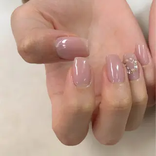 ネイル アトリエ　ミモザ所属・いまむら あかりのネイルデザイン