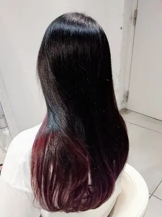 ロング カラー 樋口 千尋のヘアスタイル