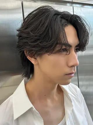 ショート カラー パーマ メンズ fifthメンズ原宿 波巻きパーマ平居俊太のヘアスタイル