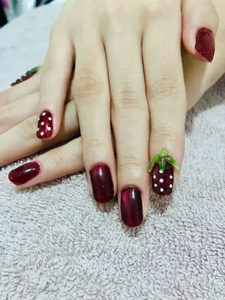 ネイル Ideal Me 春内茉那のネイルデザイン