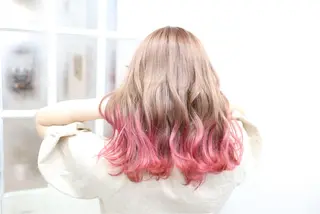 セミロング カラー ✨池袋ブリーチ特化 Hibiki✨のヘアスタイル