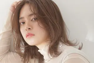 ミディアム カラー ブリーチなしカラー 🌿脇黒丸 彩のヘアスタイル