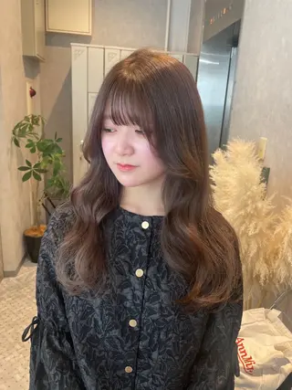 ロング 女性スタイリスト専門サロン Zina 天神西通り所属・艶髪韓国ヘア MANAMI🎀のヘアスタイル