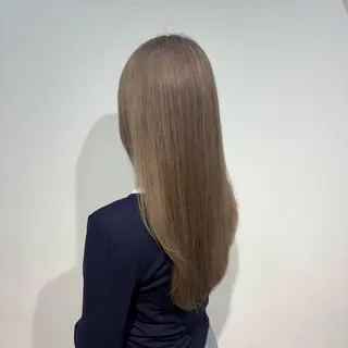 ロング カラー ブリーチ予約率90% 以上✨森山陽向のヘアスタイル