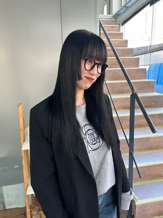 ロング カラー 磯　亜由香 🌷ブリーチのヘアスタイル